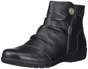 Clarks Women's Cheyn Zoe Ankle Boot, Black Leather, 7.5 Wide